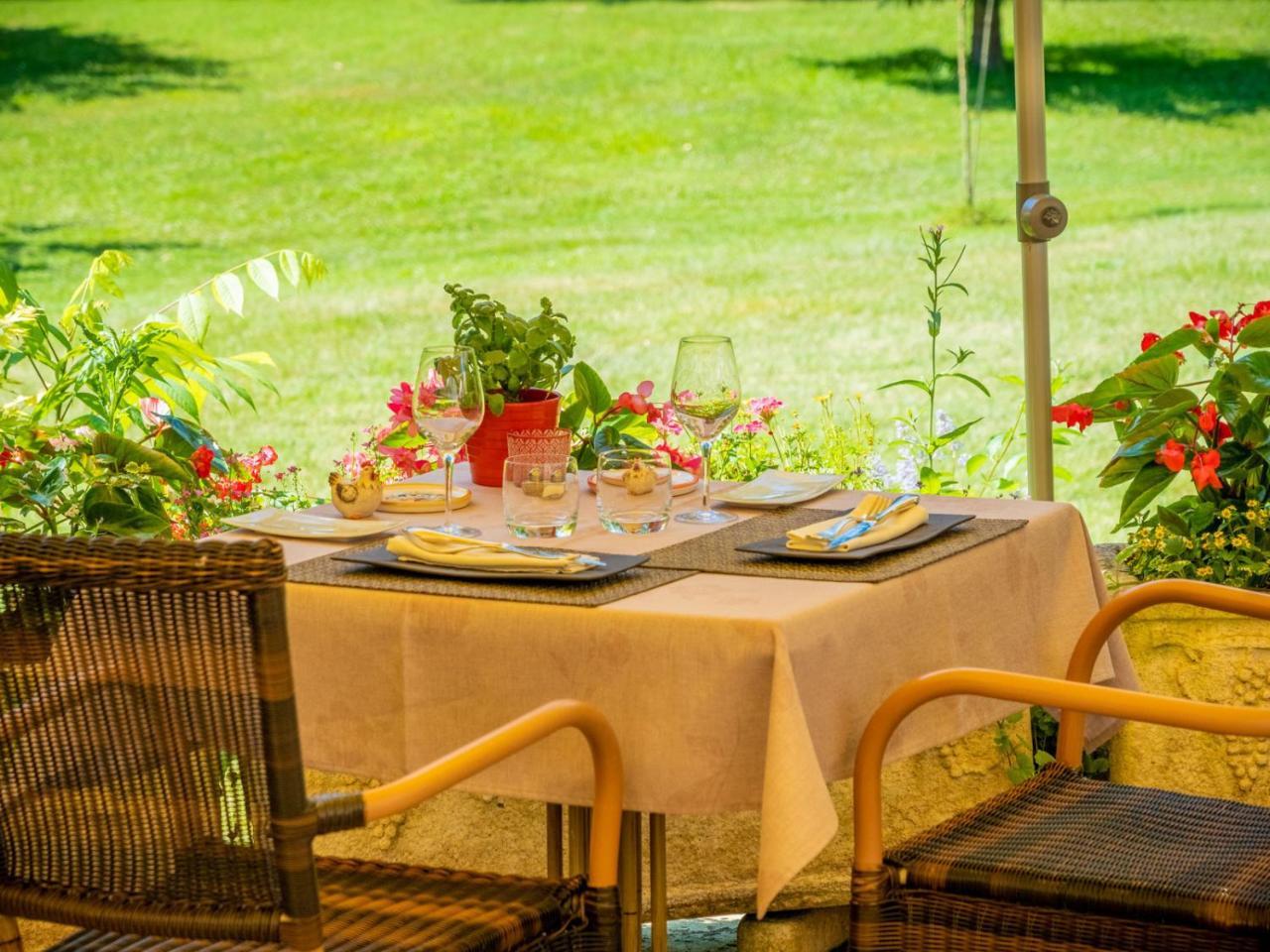 Moulin De Vigonac Hotel Valeuil ภายนอก รูปภาพ