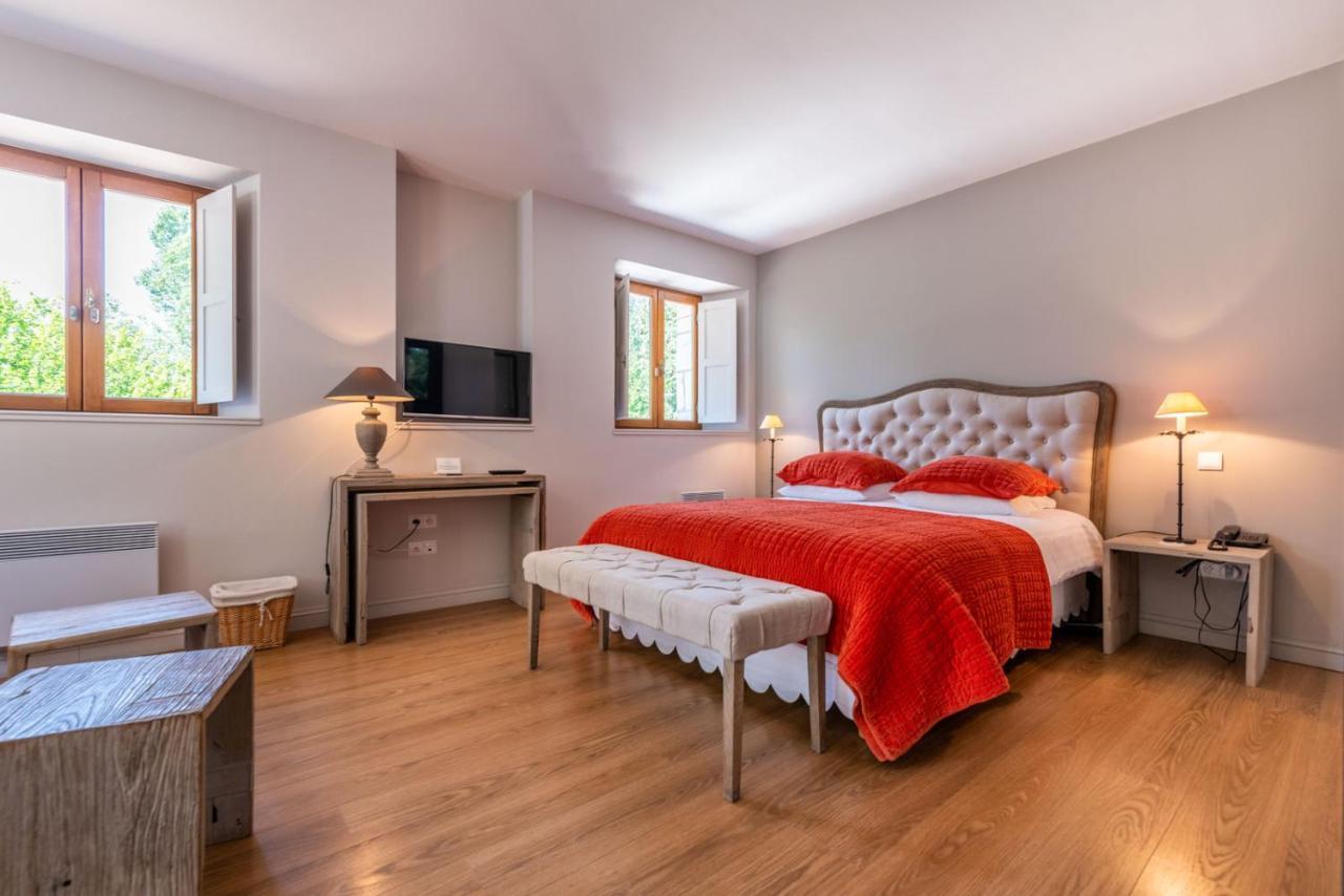 Moulin De Vigonac Hotel Valeuil ภายนอก รูปภาพ